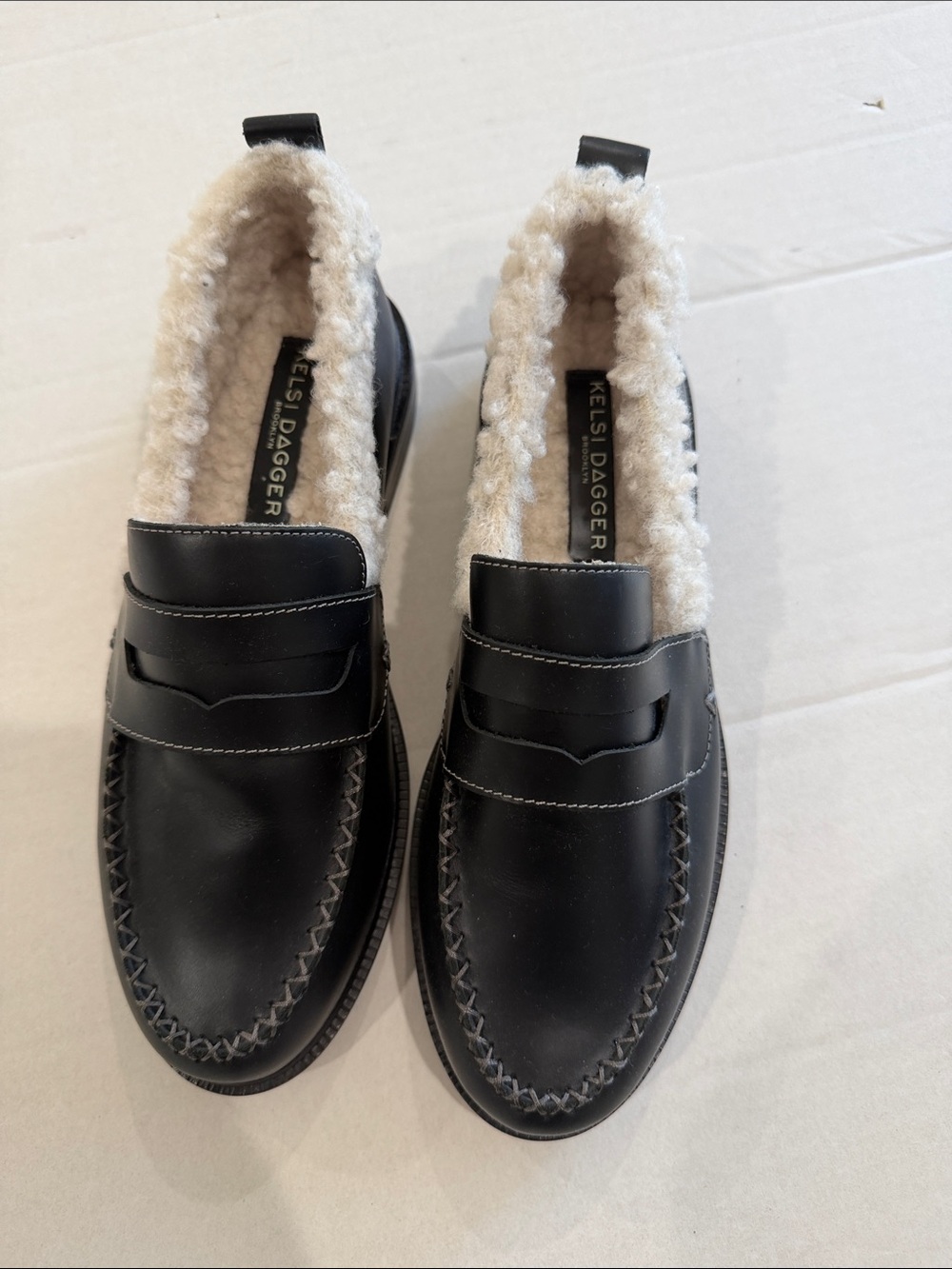 Kelsi Dagger Black Leather Shearling-Lined Penny Loafers Womens